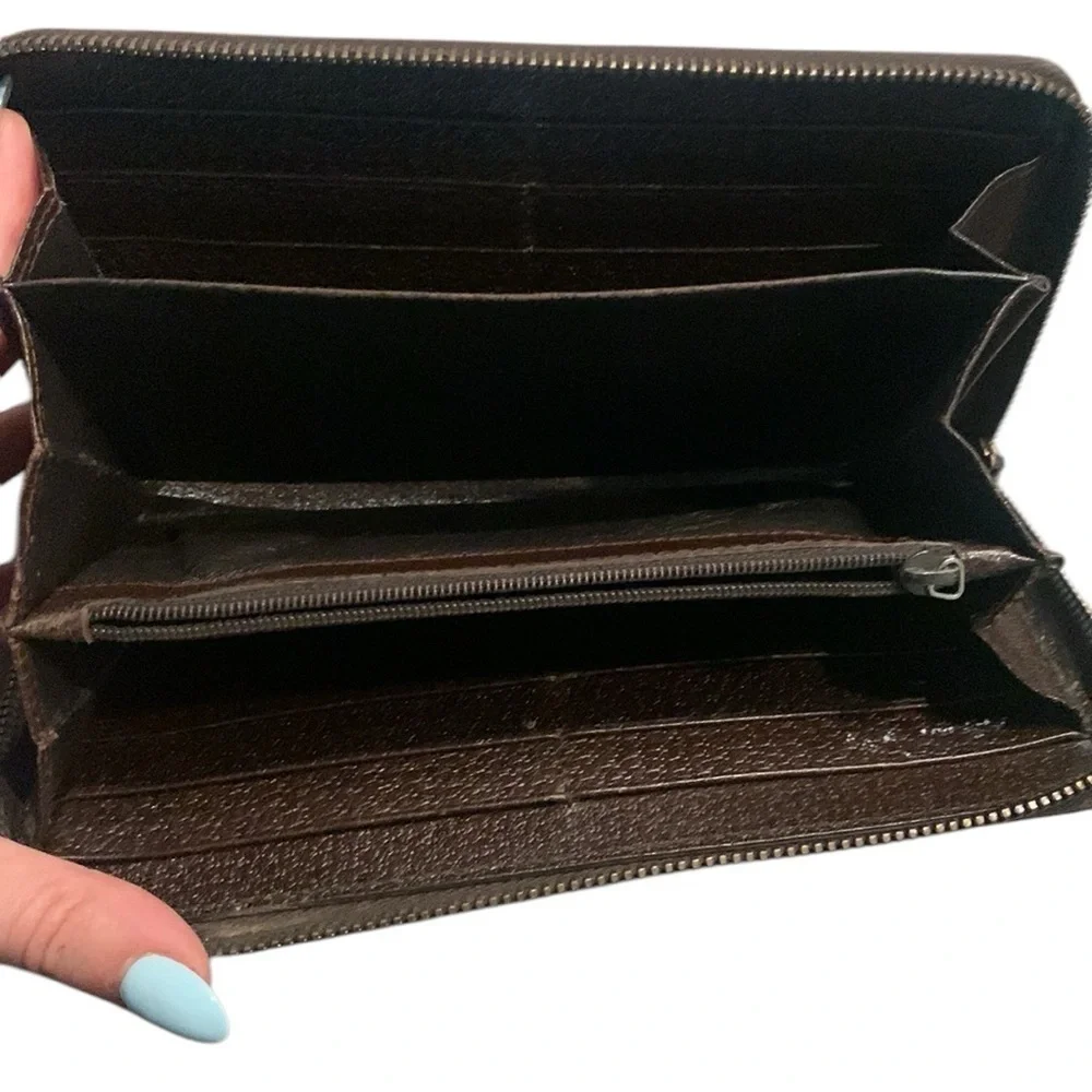 Gucci canvas and leather zip wallet